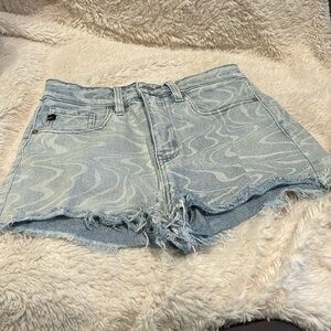 KanCan light wash jeans shorts